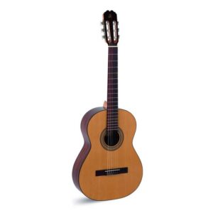 Guitarra Clássica Admira Juanita 1/2 (criança)