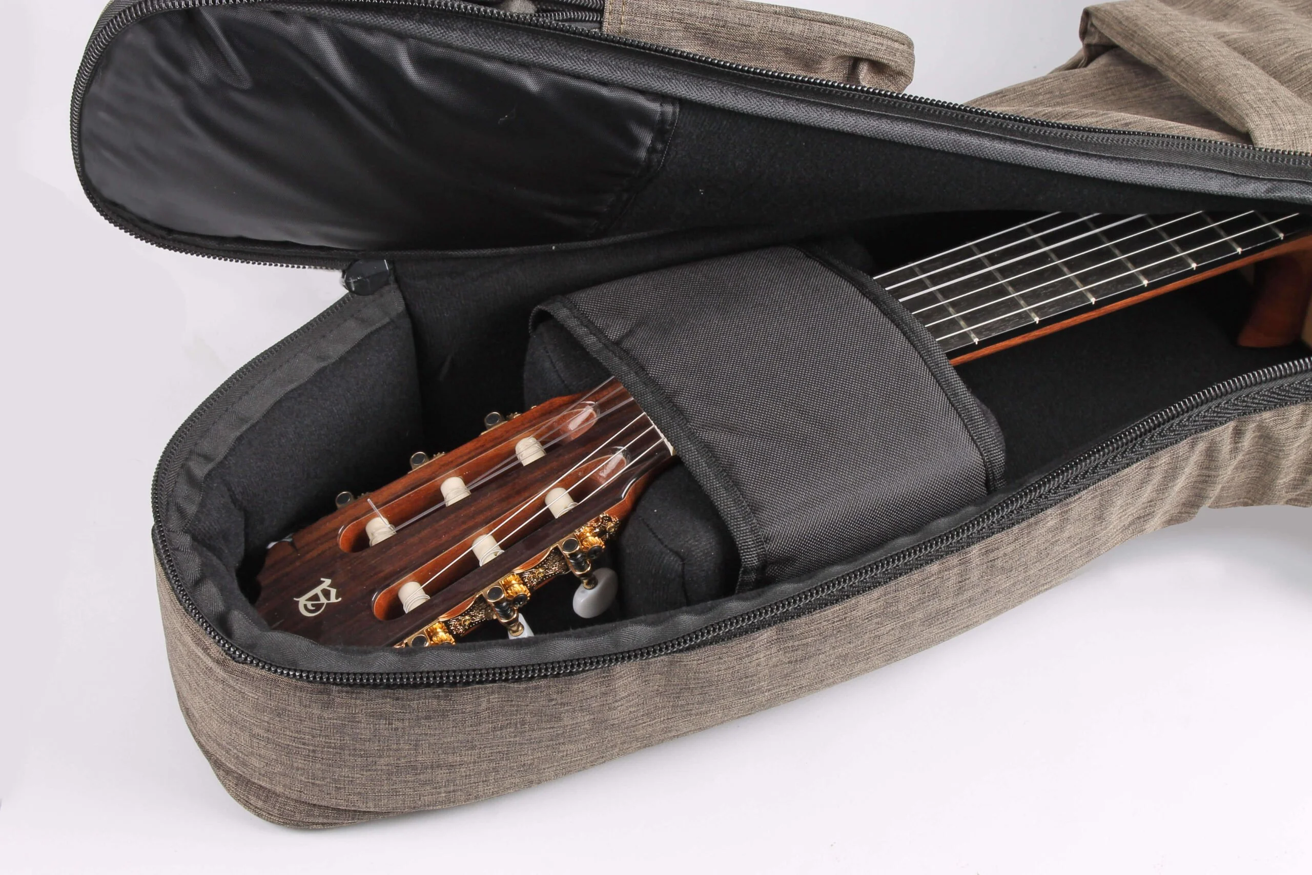 Alhambra® 9730 Funda Guitarra Clásica Bordada 10mm