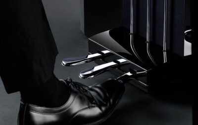 piano hibrido kawai novus nv10 pedais