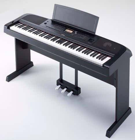 Piano Digital Yamaha DGX-670 B - ElectroMúsica